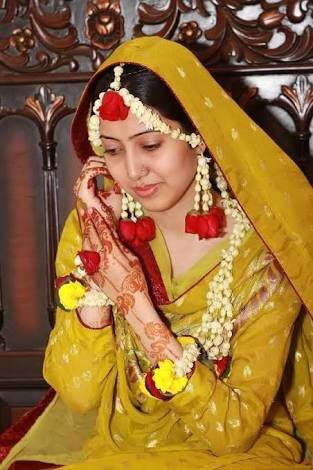 fresh Flower Jewellery , Flower Jewellery for Mehndi (42)